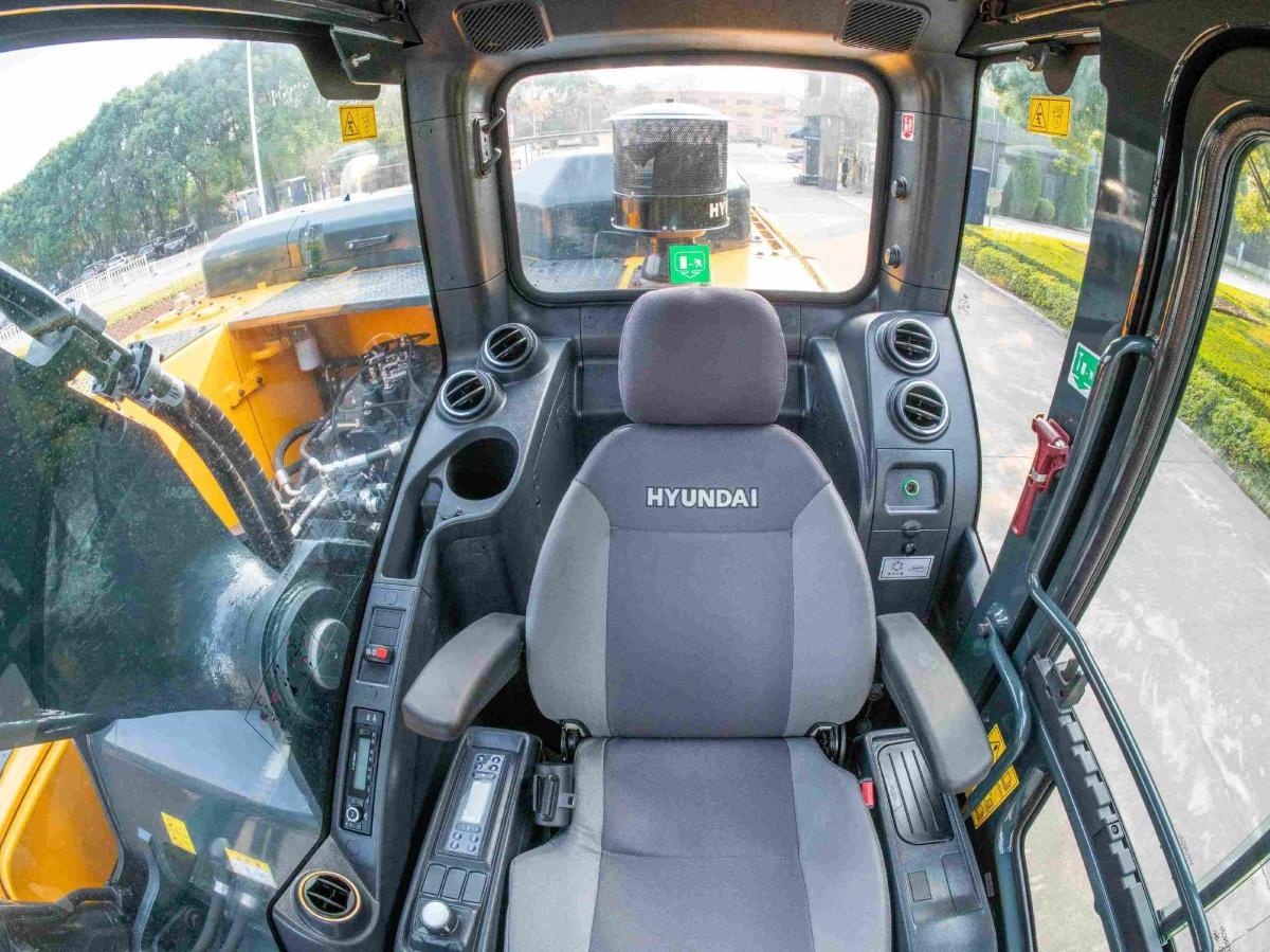 New Hyundai HX305L Crawler Excavator for Sale - 图片 9