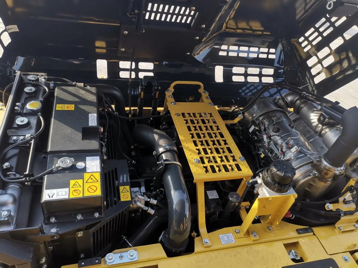 New Komatsu PC375LC-11M0 Crawler Excavator for Sale - 图片 4