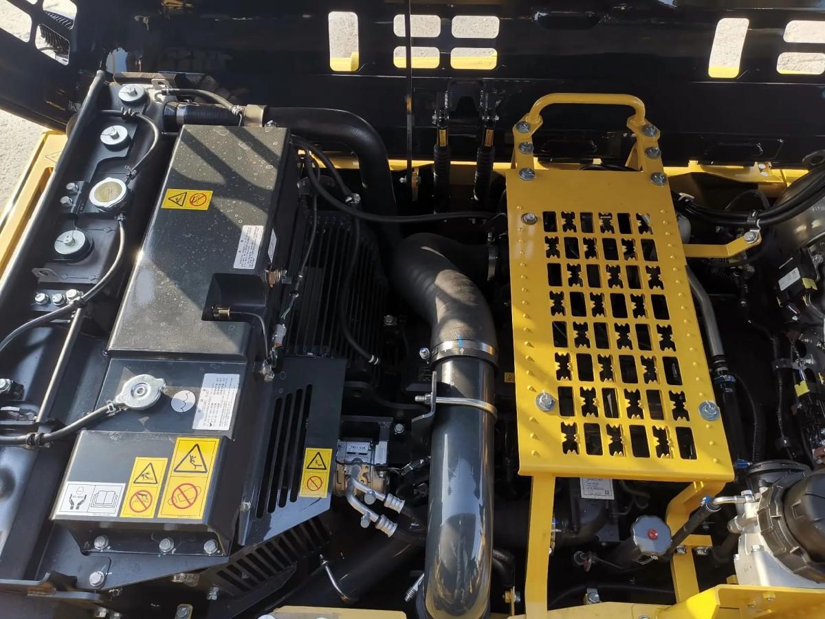New Komatsu PC375LC-11M0 Crawler Excavator for Sale - 图片 5