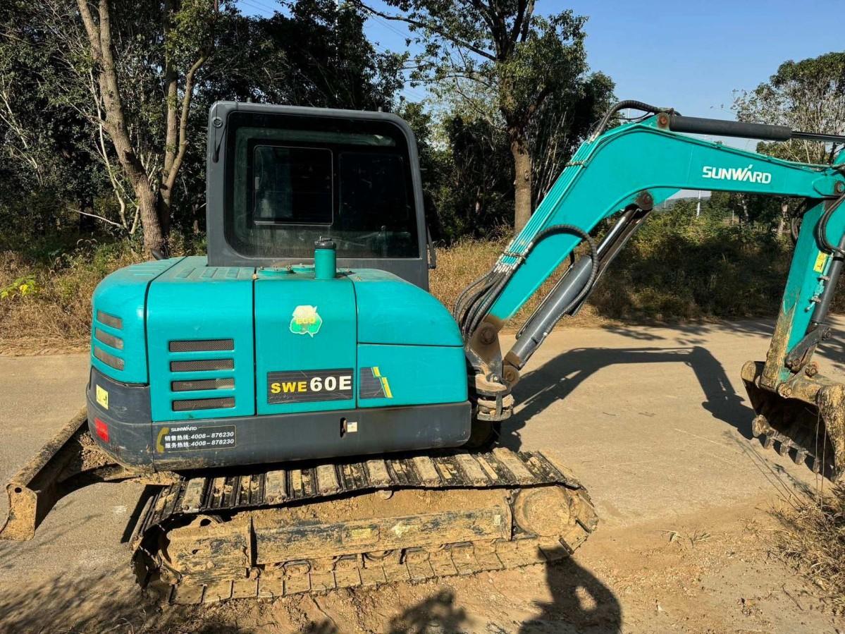 Used Sunward SWE60E Crawler Excavator for Sale