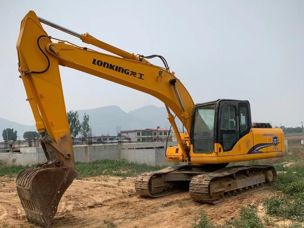 Used Lonking LG6225 Crawler Excavator for Sale