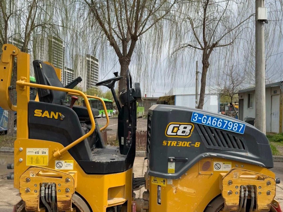 Used SANY STR30-8 Road Roller for Sale - 图片 2