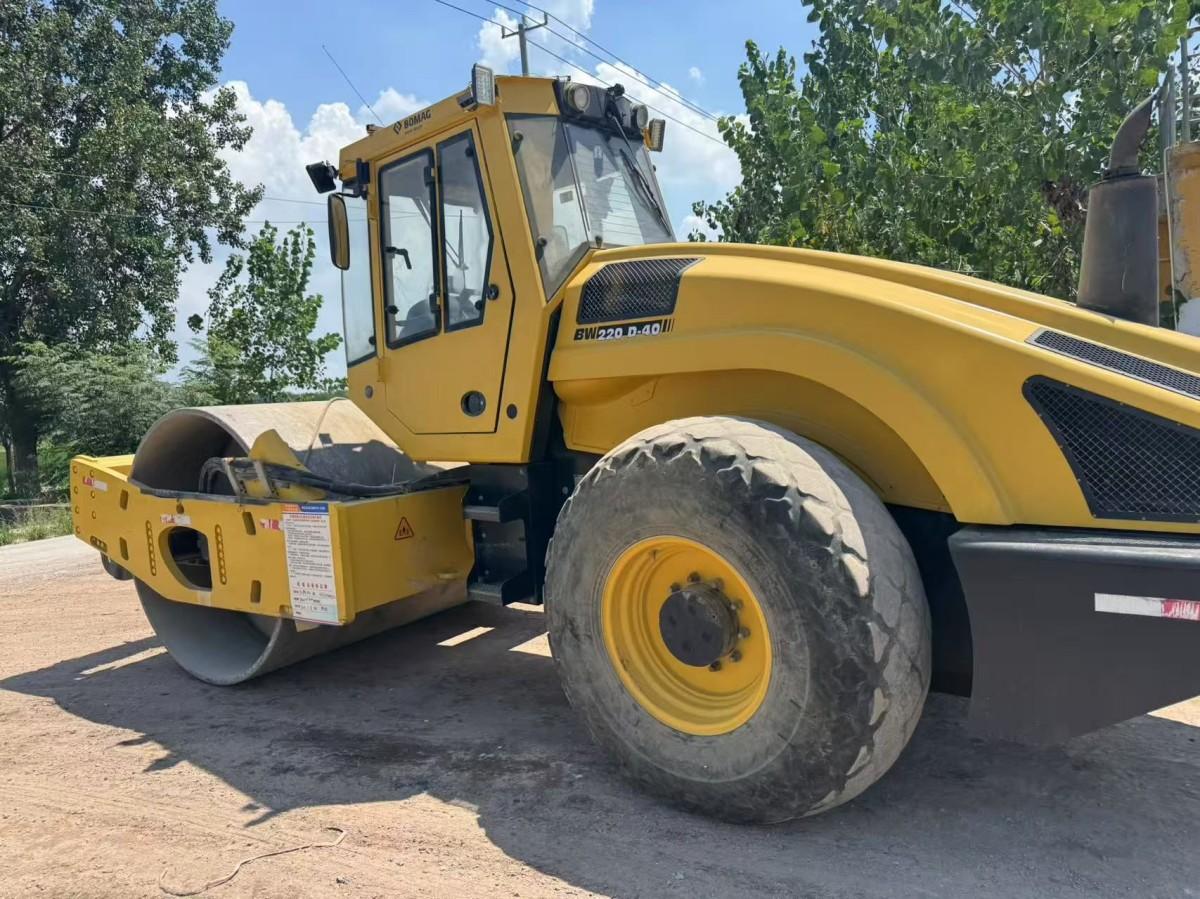 Used BOMAG BW220 Road Roller for Sale - 图片 2