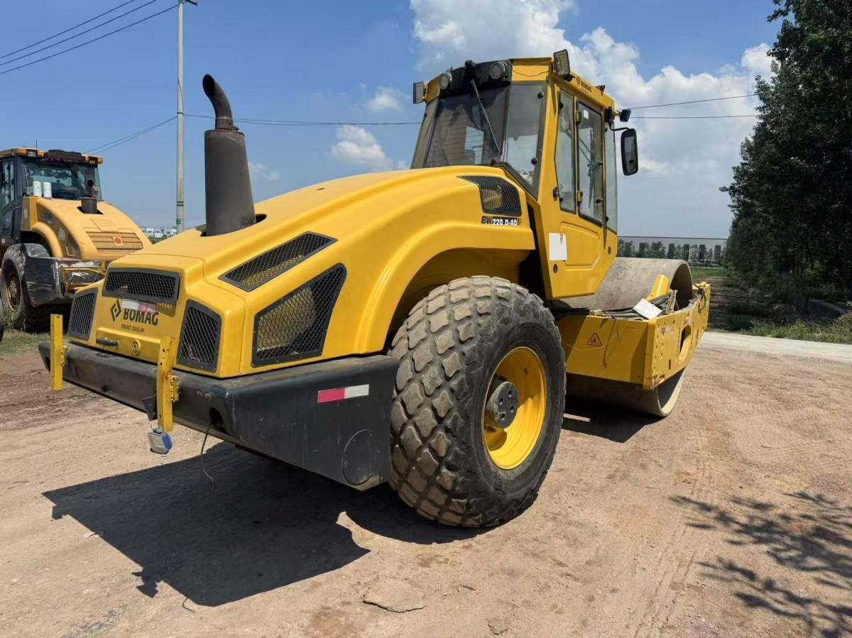 Used BOMAG BW220 Road Roller for Sale - 图片 3