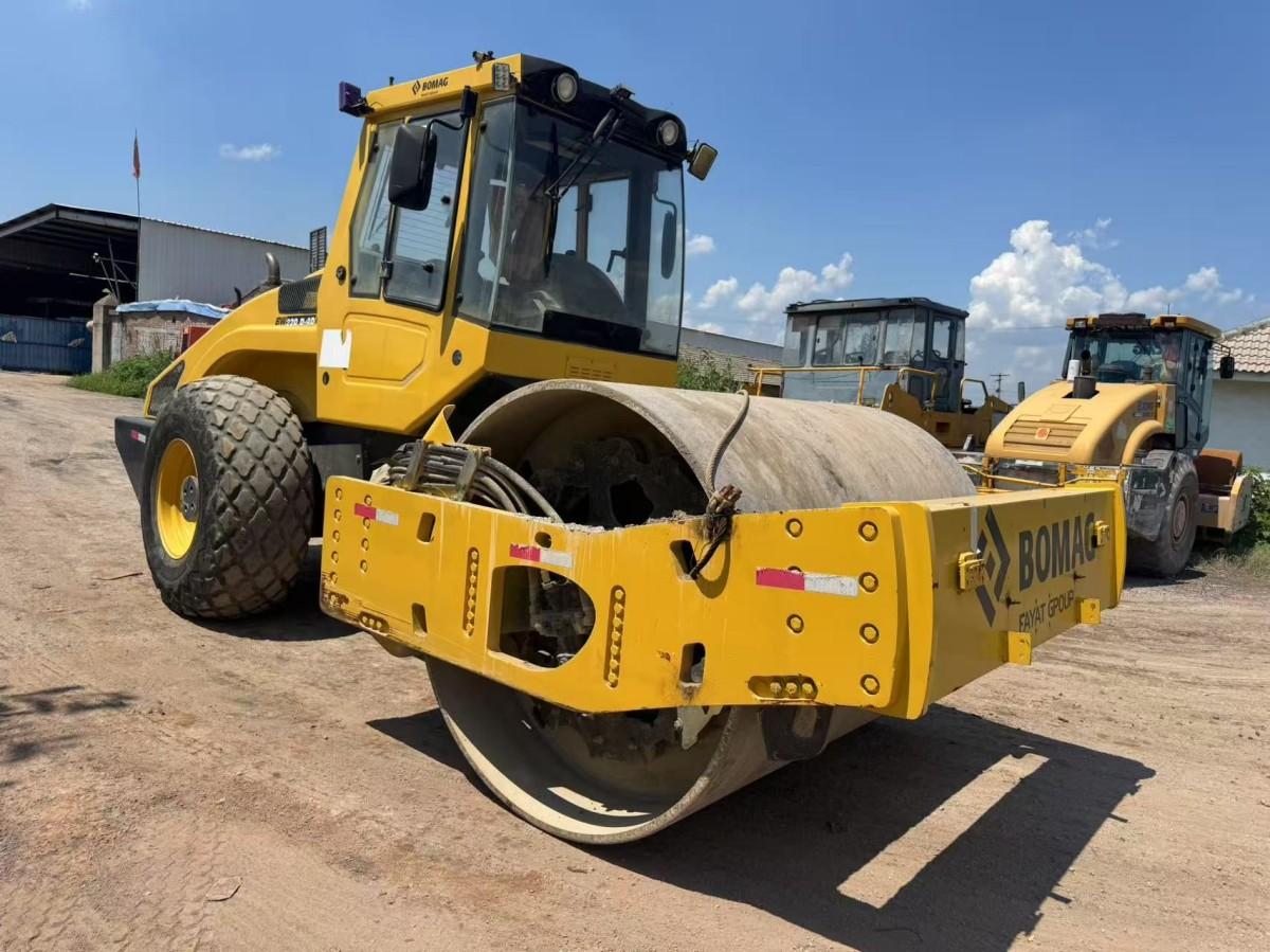 Used BOMAG BW220 Road Roller for Sale