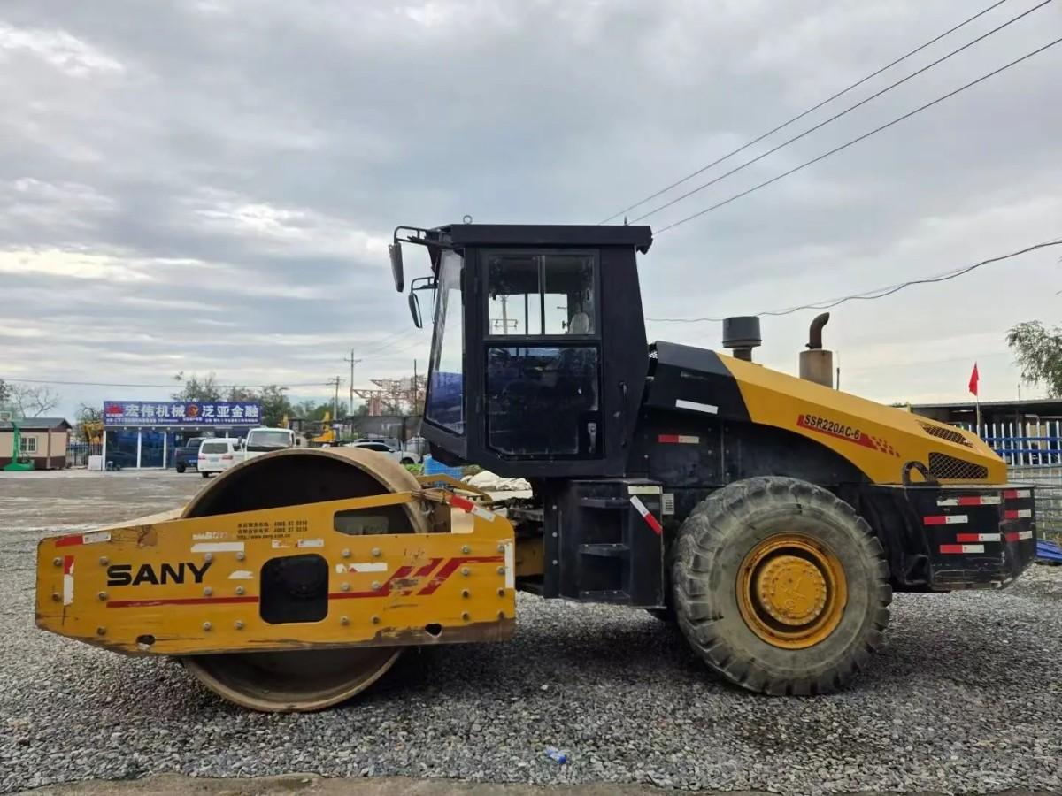 Used SANY SSR220AC-6 Road Roller for Sale