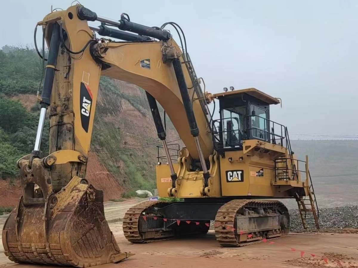 Used CAT 6018 Crawler Excavator for Sale