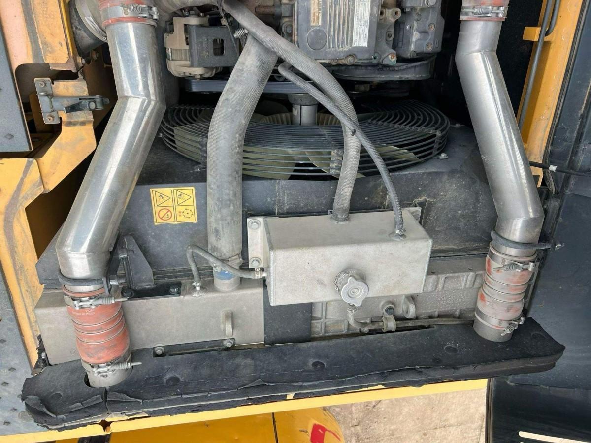 Used Hyundai R350LVS Crawler Excavator for Sale - 图片 5