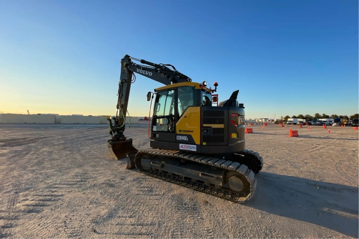Used Volvo ECR145 Crawler Excavator for Sale - 图片 2