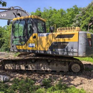 Used Volvo EC250 Crawler Excavator for Sale