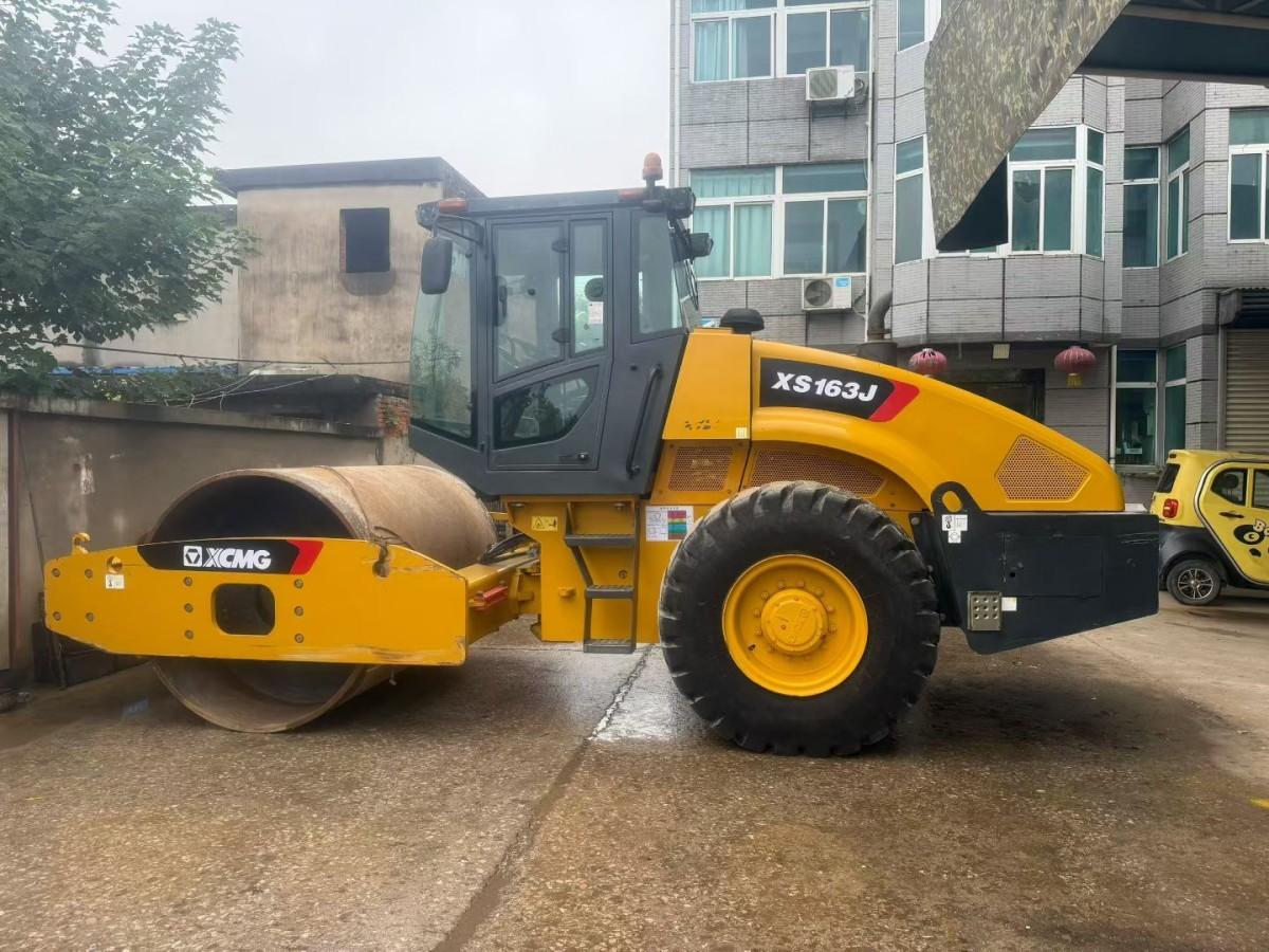 Used XCMG XS163J Road Roller for Sale