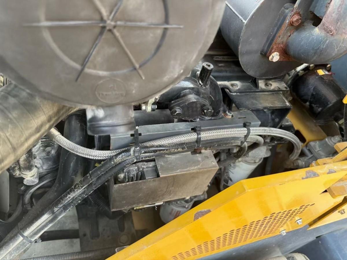 Used XCMG XS85 Road Roller for Sale - 图片 4