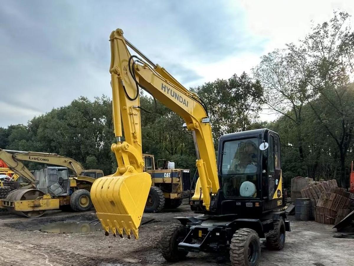 Used Hyundai R60-7 Crawler Excavator for Sale - 图片 3