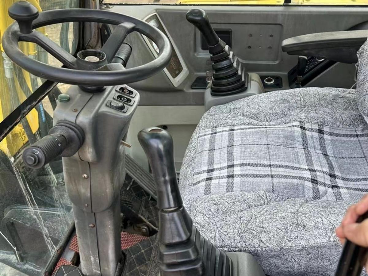 Used Hyundai R60W-7 Wheel Excavator for Sale - 图片 8