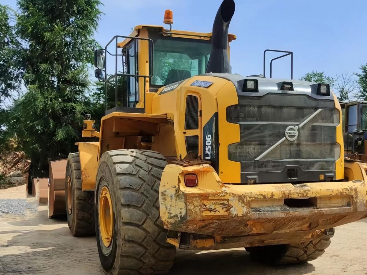 Used VOLVO L250G Wheel Loader for Sale