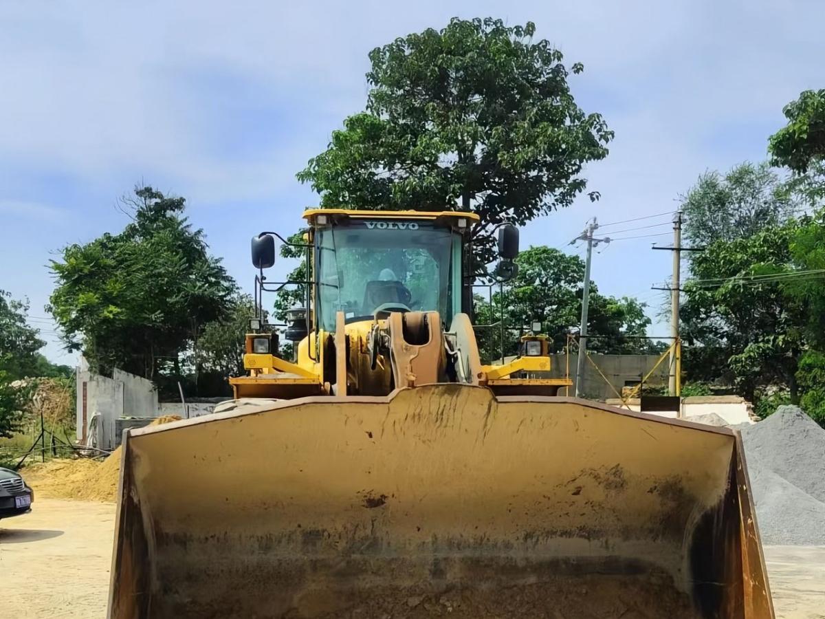 Used VOLVO L250G Wheel Loader for Sale - 图片 2