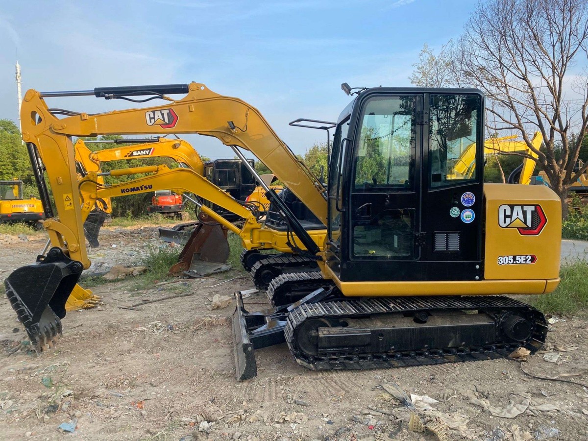 Used CAT 305.5E2 Crawler Excavator for Sale