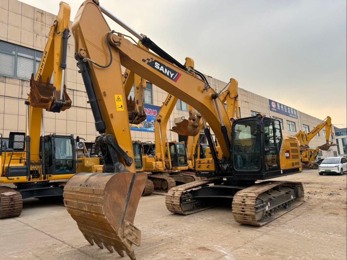 Used SANY SY235H Crawler Excavator for Sale