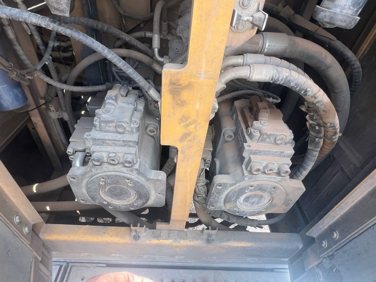 Used SANY SY1250H Crawler Excavator for Sale - 图片 2