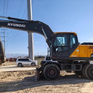 Used Hyundai R210WVS Crawler Excavator for Sale