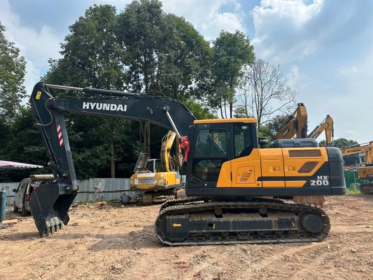 Used Hyundai HX200 Crawler Excavator for Sale