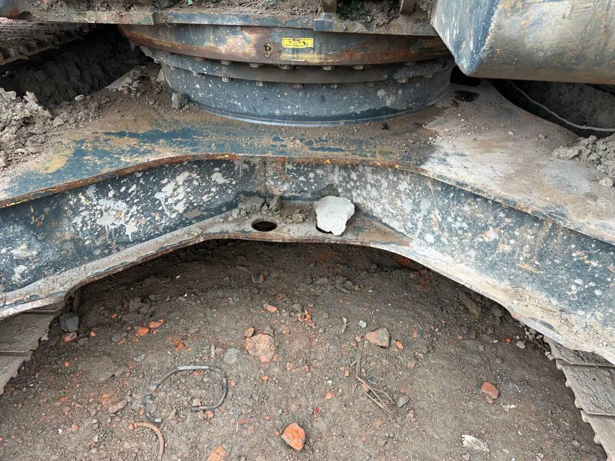 Used Hyundai R245LVS Crawler Excavator for Sale - 图片 4