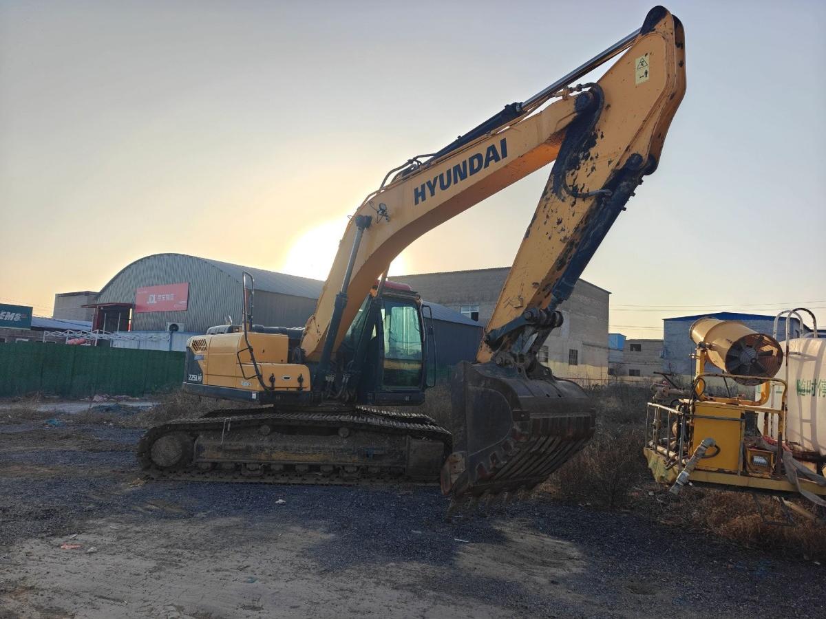 Used Hyundai R225LVS Crawler Excavator for Sale - 图片 2