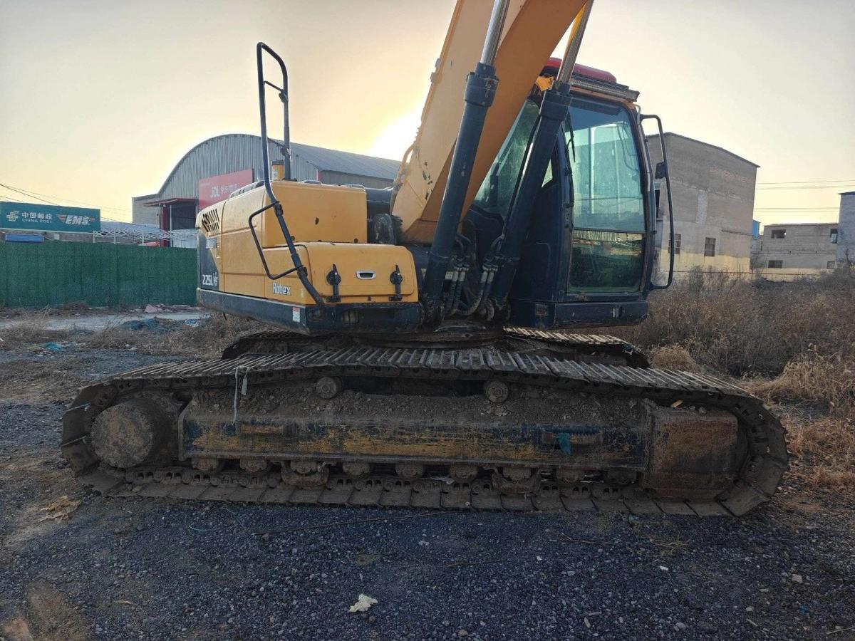 Used Hyundai R225LVS Crawler Excavator for Sale - 图片 5