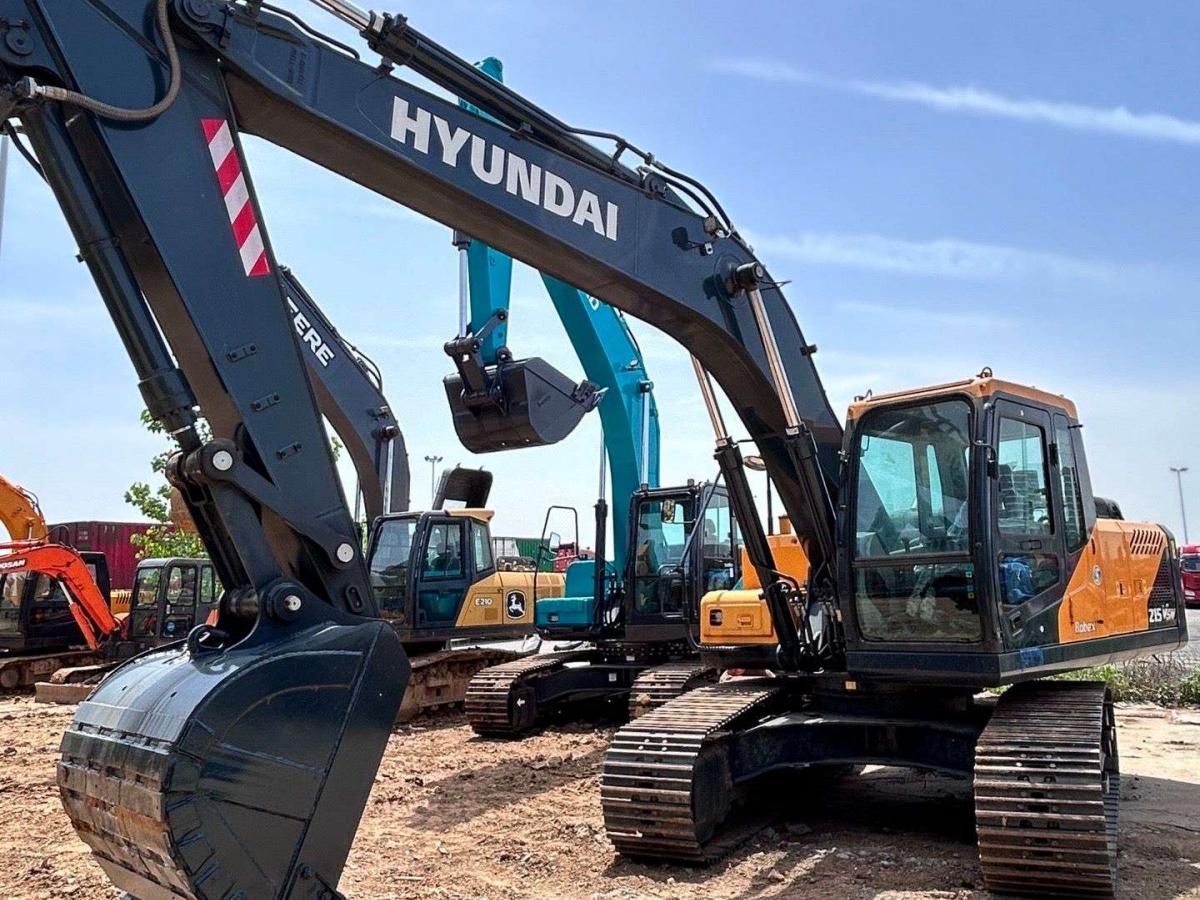 Used Hyundai R215VSN Crawler Excavator for Sale