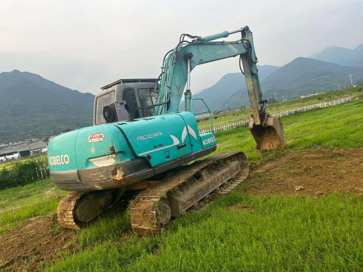 Used Kobelco SK120-3 Crawler Excavator for Sale - 图片 2
