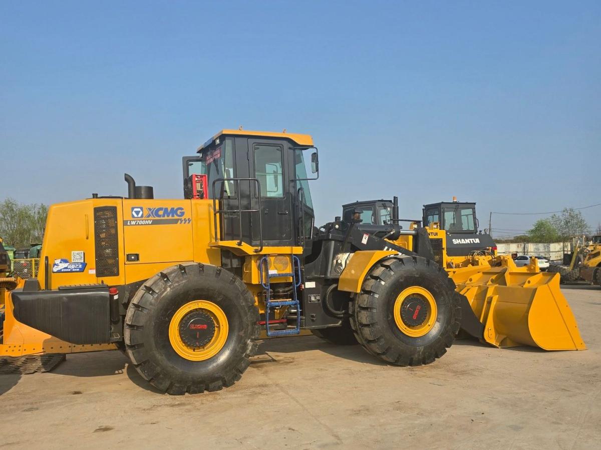 Used XCMG LW700HV Wheel Loader for Sale