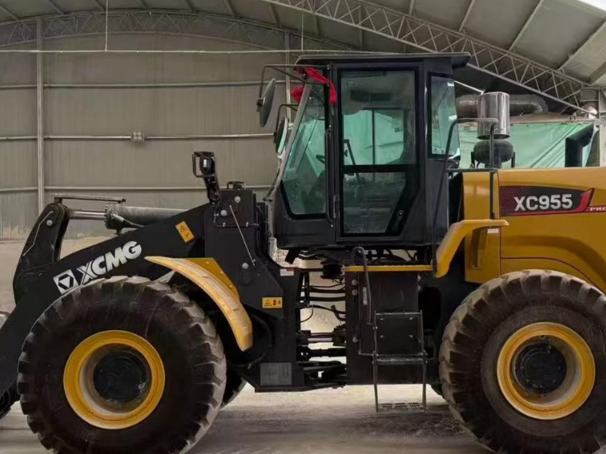 Used XCMG XC955 Wheel Loader for Sale