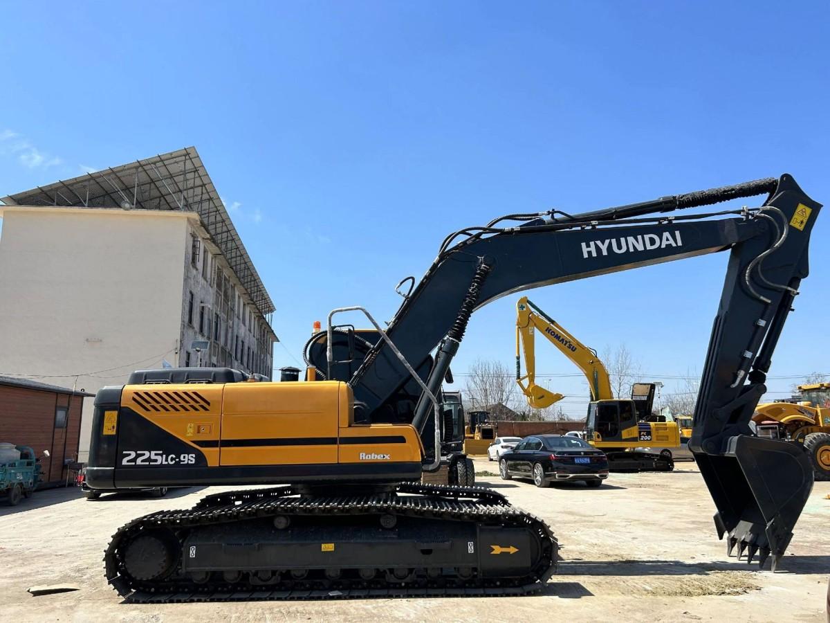 Used Hyundai R225LC-9S Crawler Excavator for Sale - 图片 2