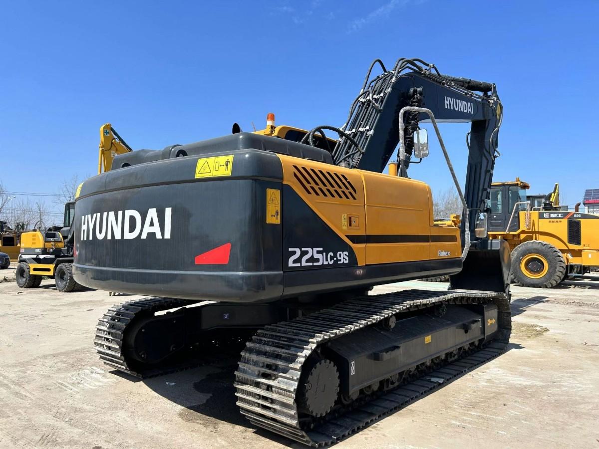 Used Hyundai R225LC-9S Crawler Excavator for Sale - 图片 3
