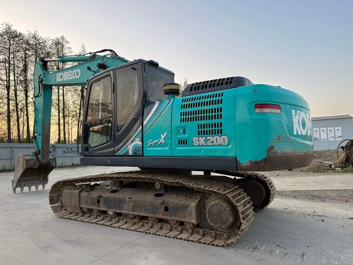Used Kobelco SK200-8 Crawler Excavator for Sale - 图片 2