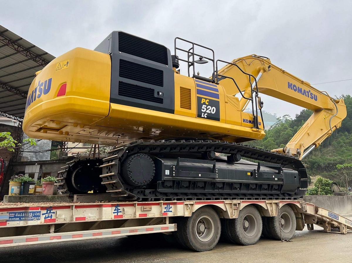 Used Komatsu PC520LC Crawler Excavator for Sale