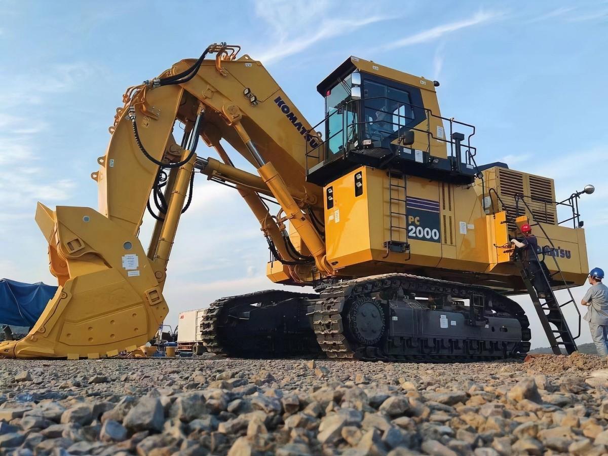 Used Komatsu PC2000 Crawler Excavator for Sale - 图片 4