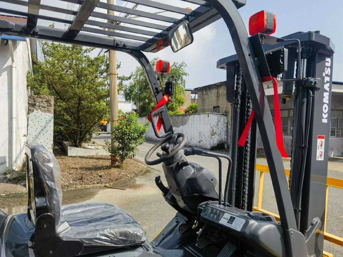 Used Komatsu FD30 - ALTERNATIVE STOCK Forklift for Sale - 图片 5