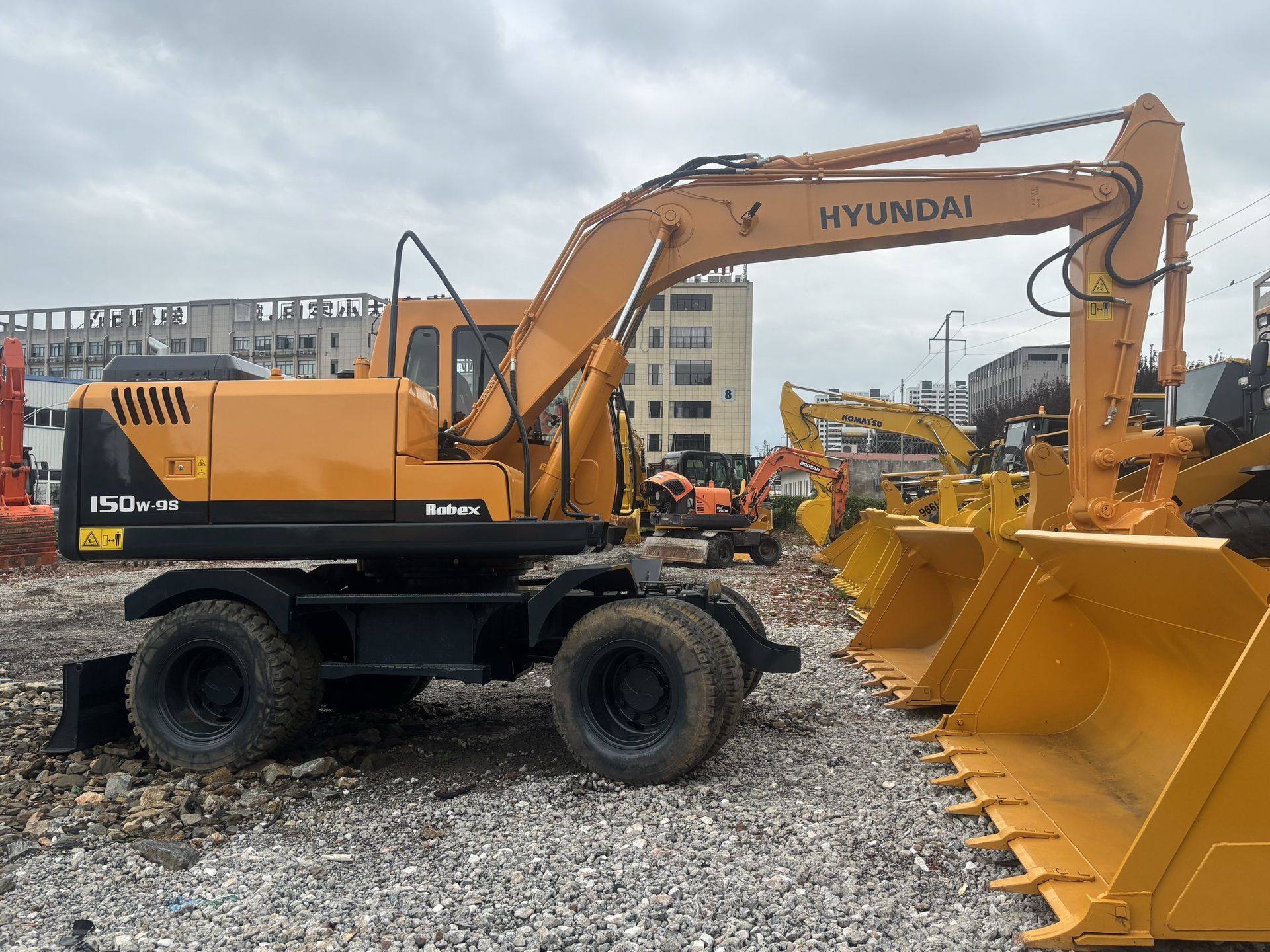 Used Hyundai R150W Wheel Excavator for Sale - 图片 6