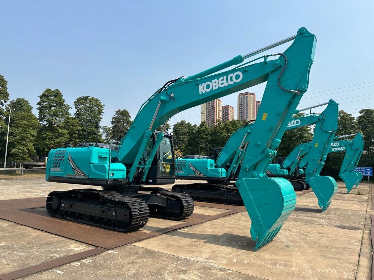Used Kobelco SK200LG Crawler Excavator for Sale - 图片 6