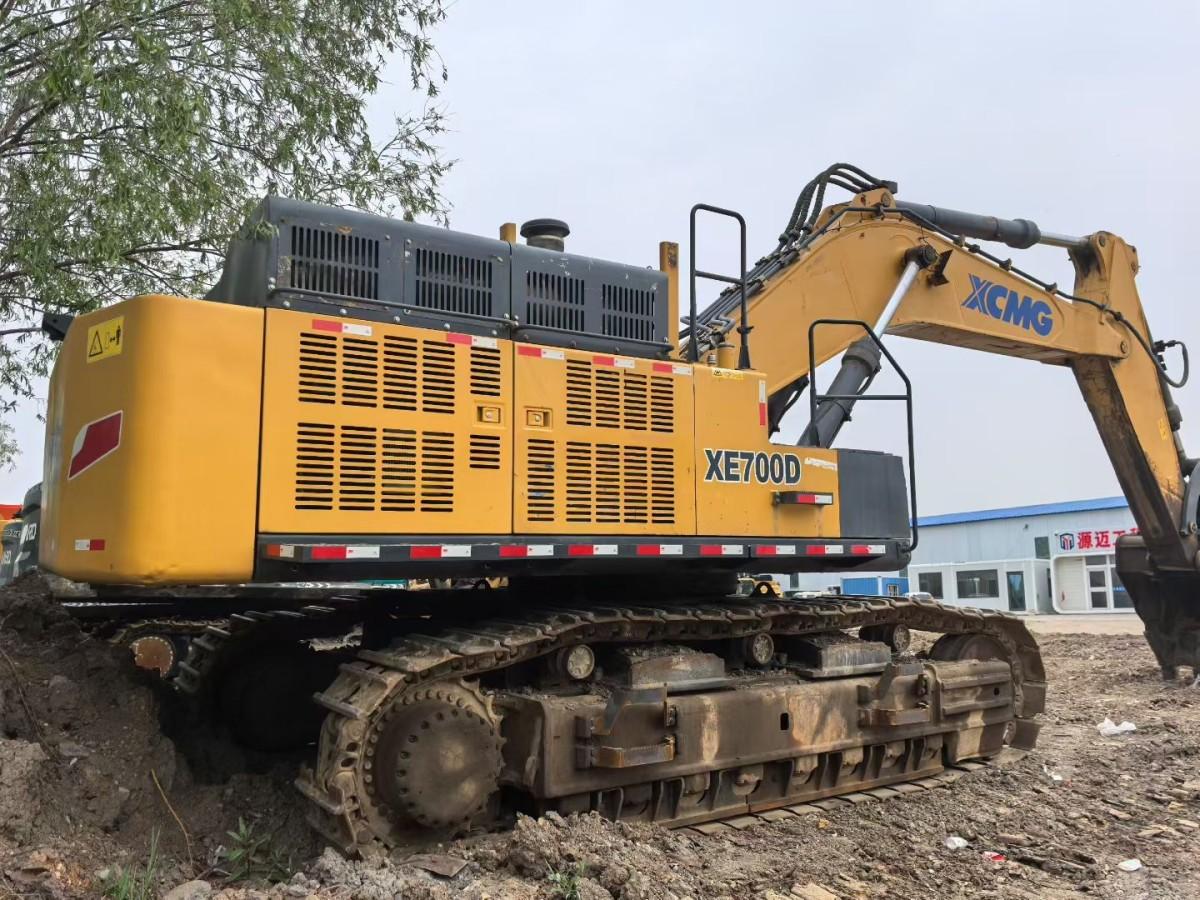 Used XCMG XE700D Crawler Excavator for Sale