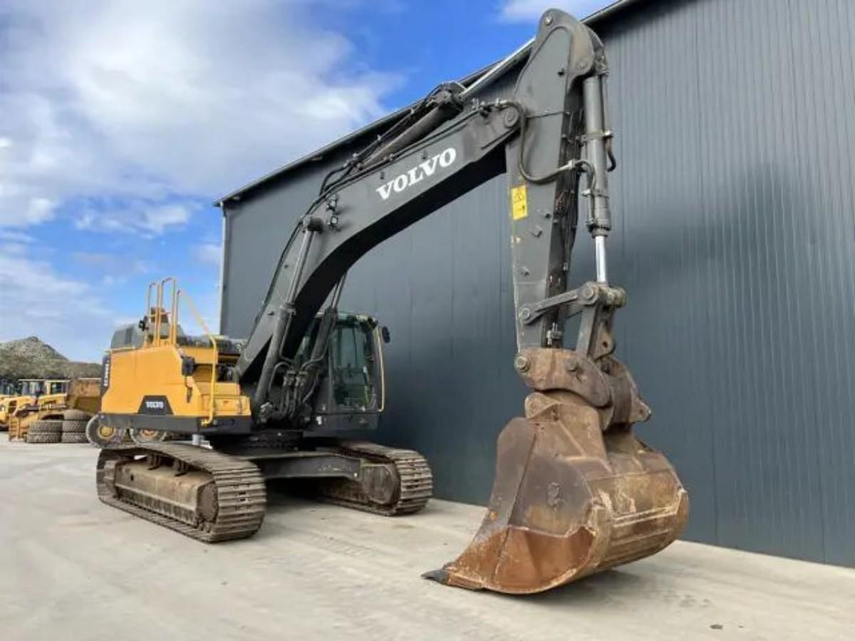 Used Volvo EC380EL Crawler Excavator for Sale - 图片 6