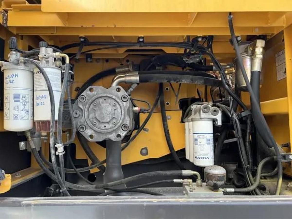 Used Volvo EC380EL Crawler Excavator for Sale - 图片 11