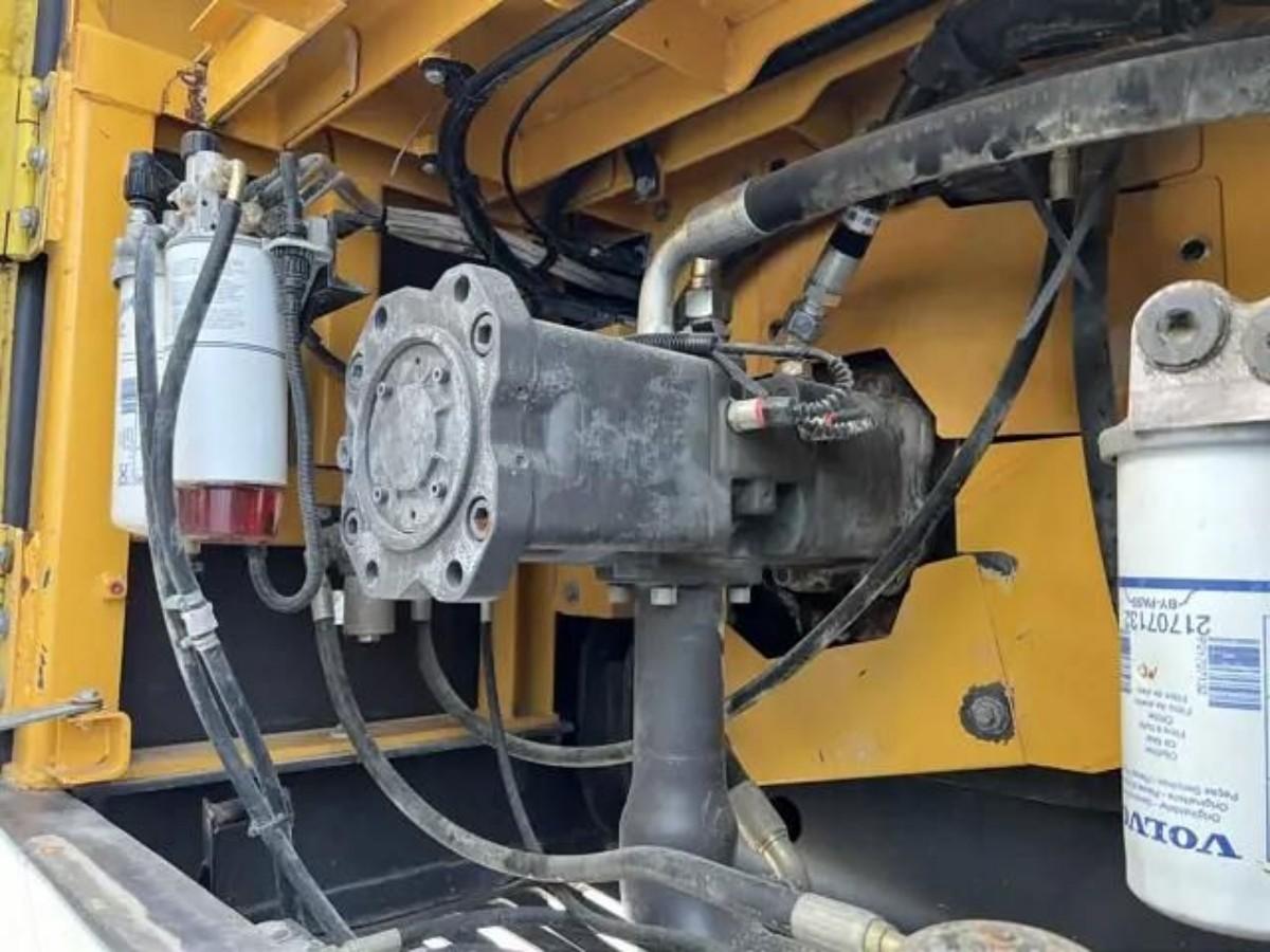 Used Volvo EC380EL Crawler Excavator for Sale - 图片 12