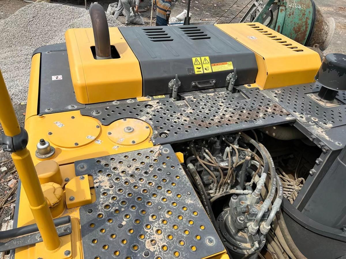 Used Volvo EC220DL Crawler Excavator for Sale - 图片 5