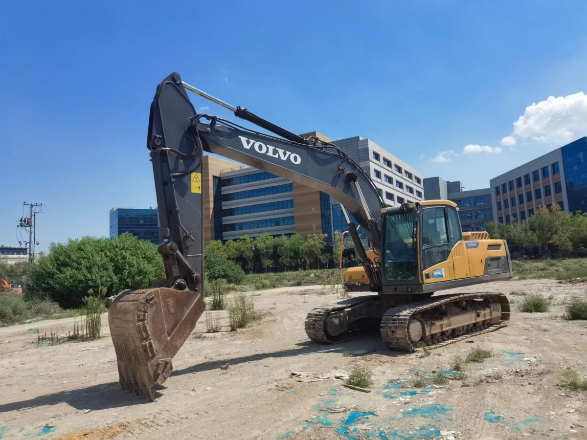 Used Volvo EC220D Crawler Excavator for Sale