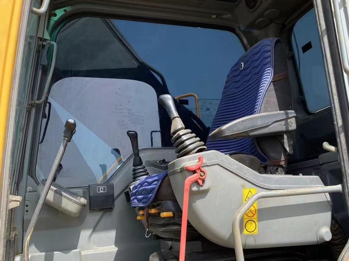 Used Volvo EC240D Crawler Excavator for Sale - 图片 6