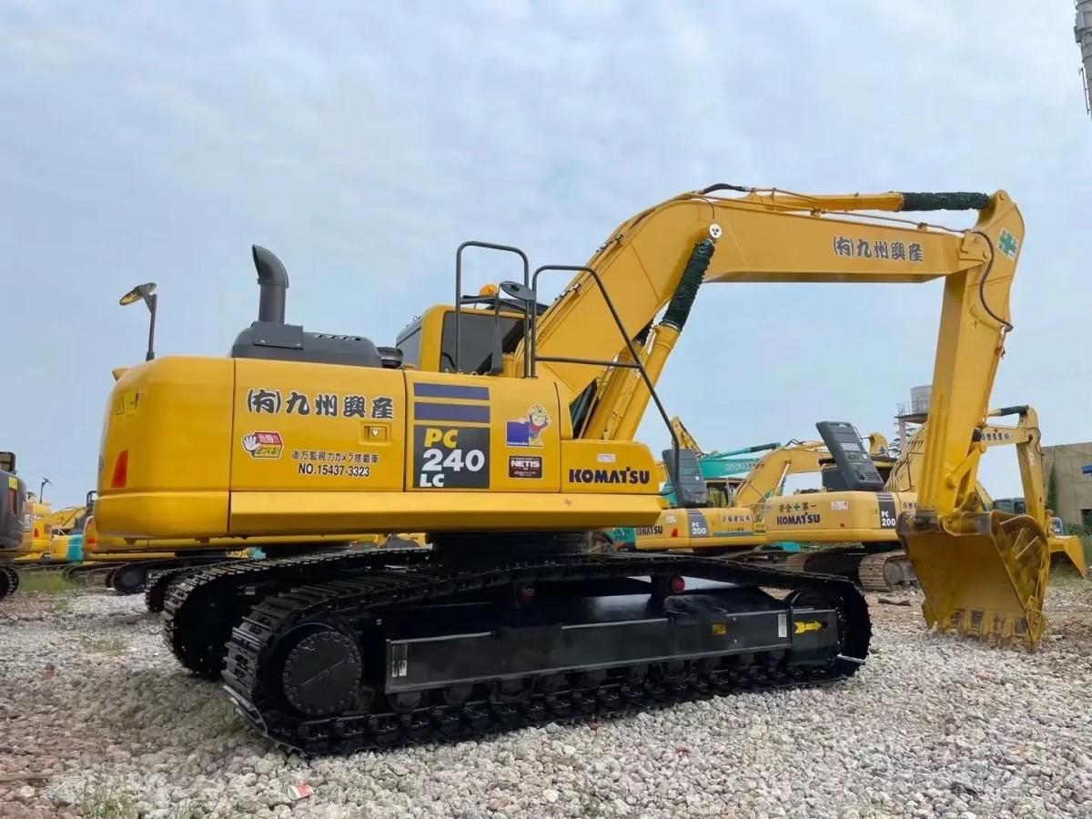New Komatsu PC240-11M0 Crawler Excavator for Sale