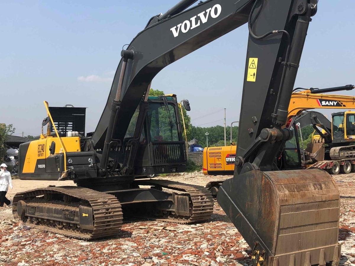 Used Volvo EC240 Crawler Excavator for Sale - 图片 3