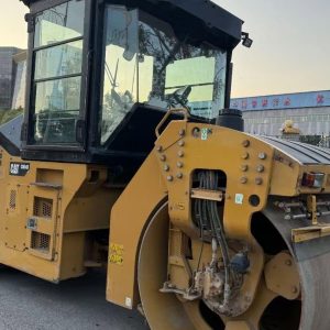 Used CAT CB64B Road Roller for Sale